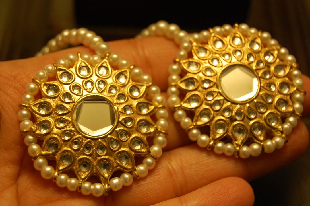 KUNDAN GOLDEN EARRINGS