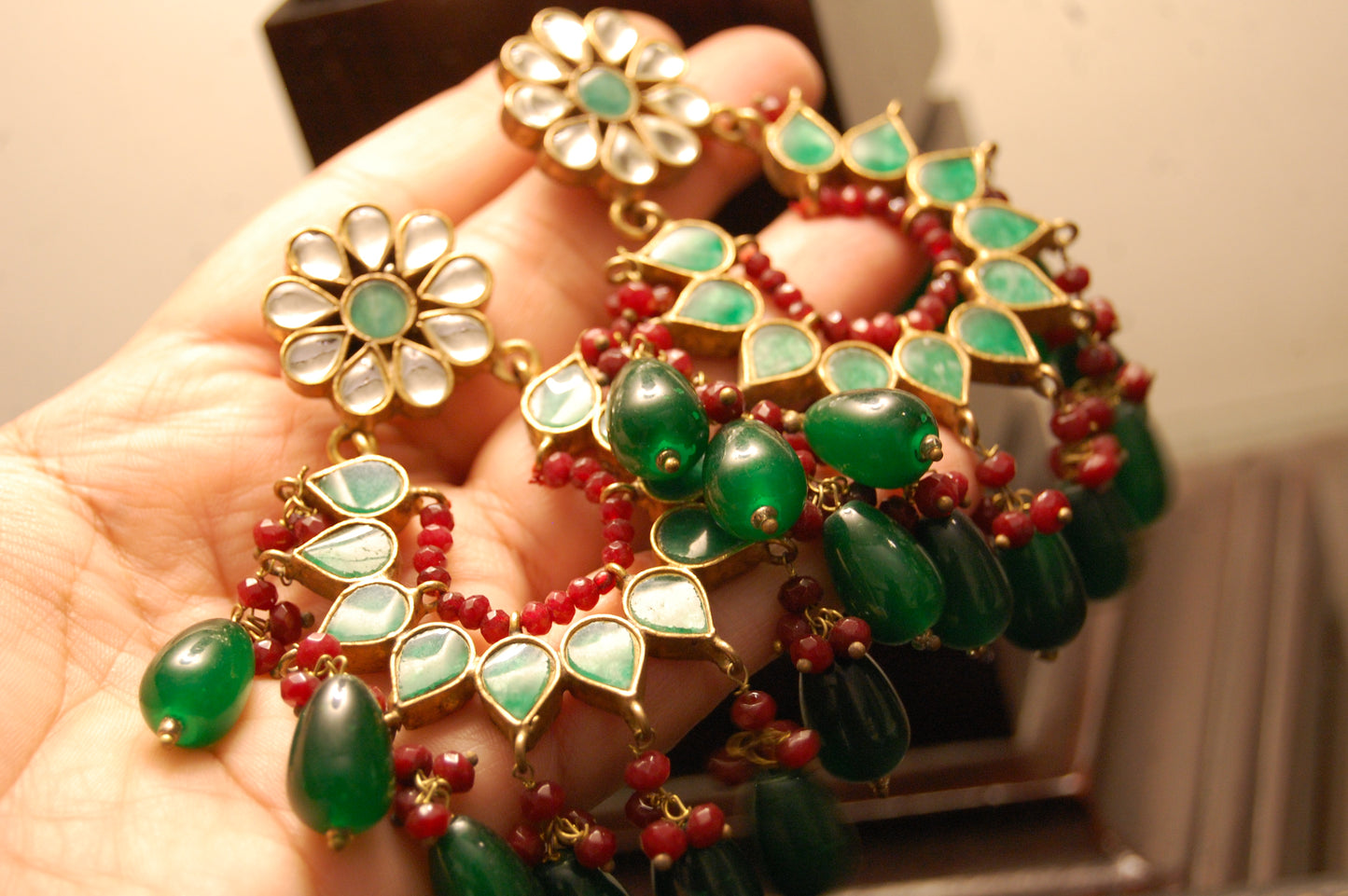 CHAAND BALAS IN GREEN & RED