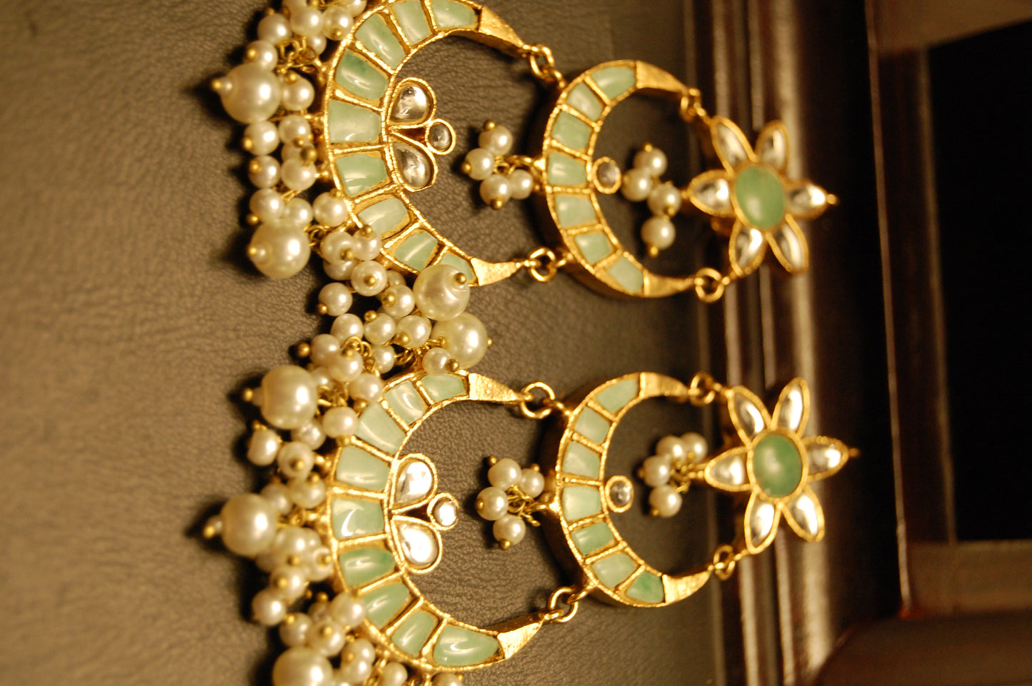 ELEGANT KUNDAN EARRINGS WITH MOTHER OF PEARL