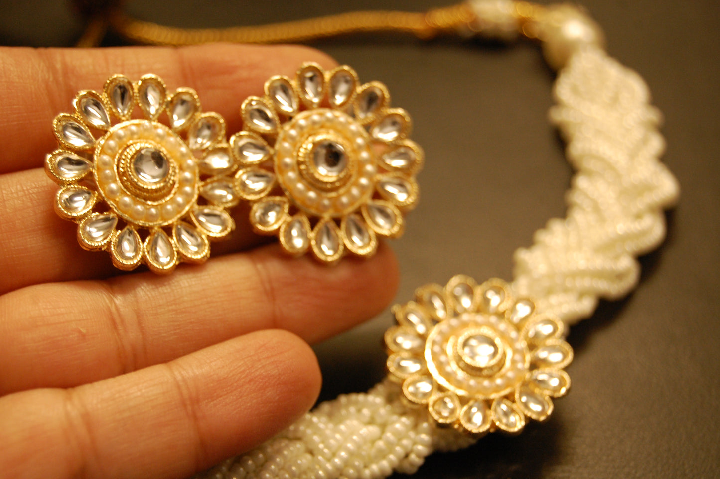 FLORAL PEARL & KUNDAN CHOKER SET