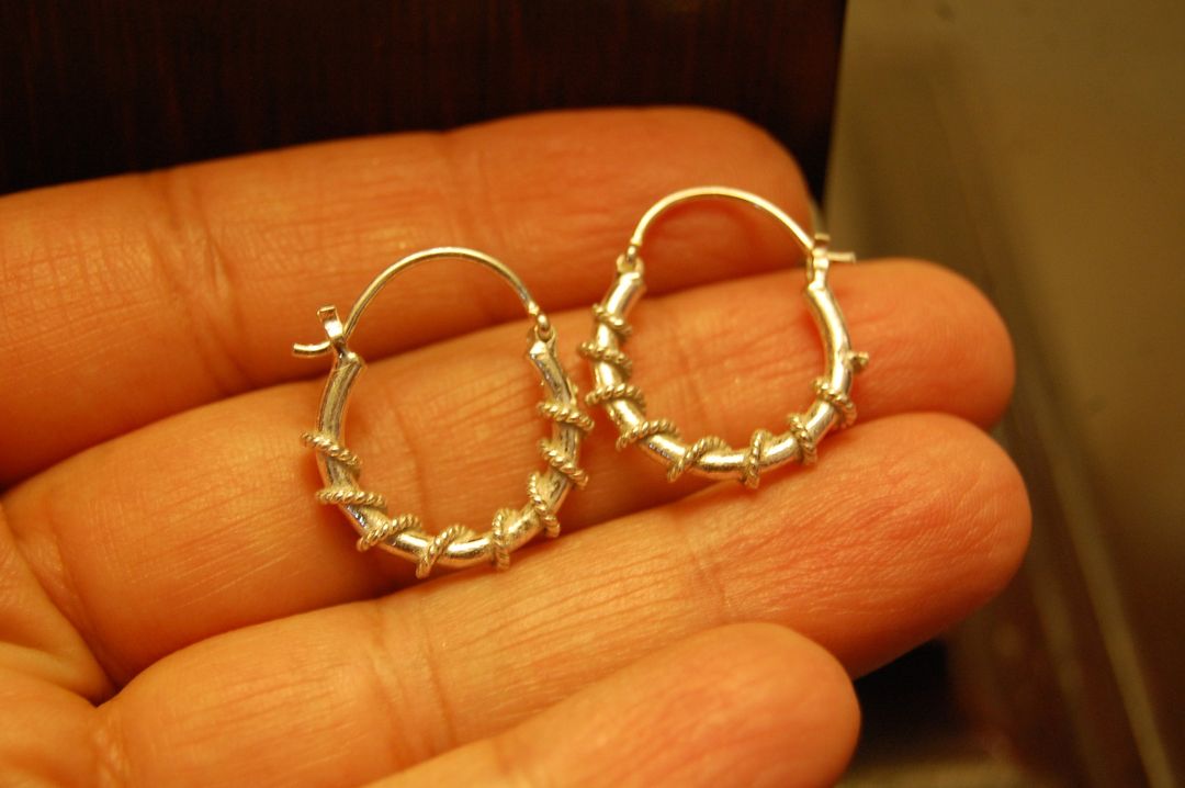 SMALL PRACTICAL CHAANDI BALIS