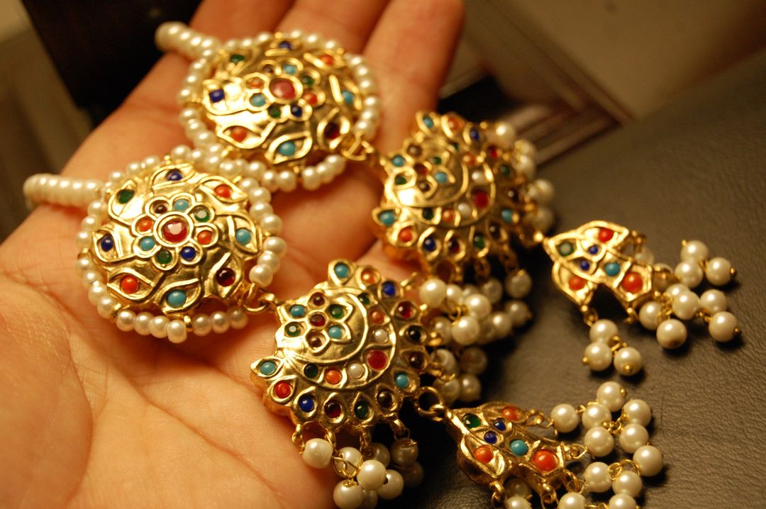 NAURATAN EARRINGS