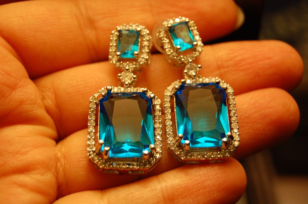 TURQUOISE ZIRCON EARRINGS