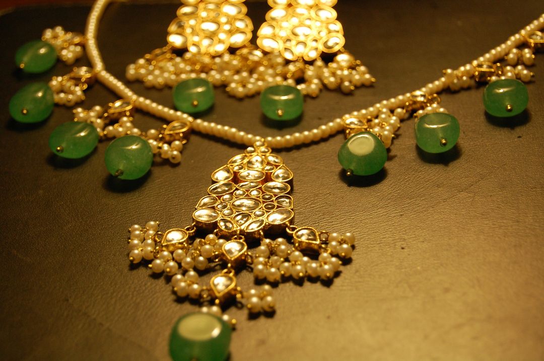 KUNDAN ,PEARLS & JADE GREEN SET