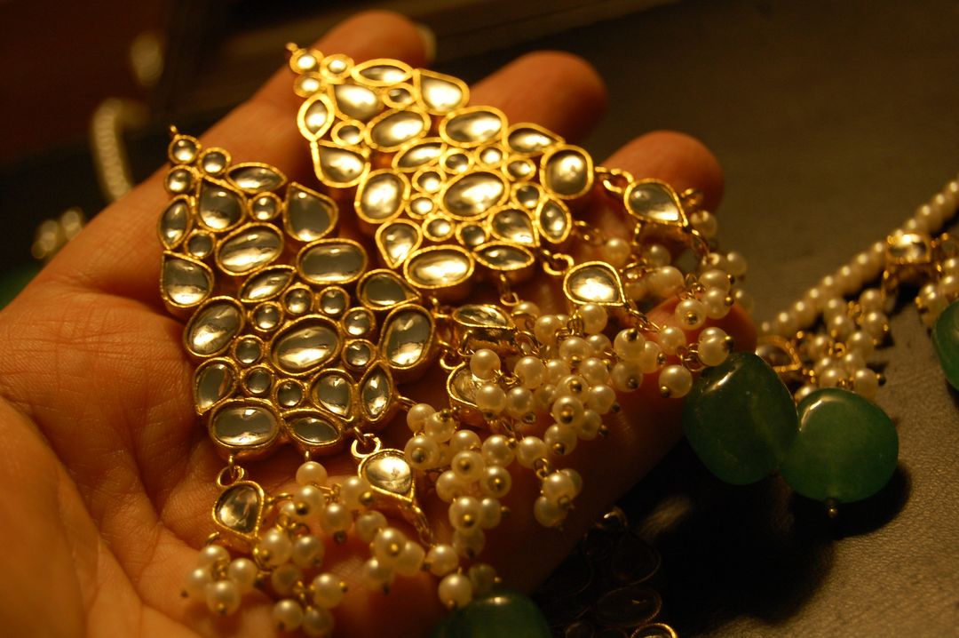 KUNDAN ,PEARLS & JADE GREEN SET