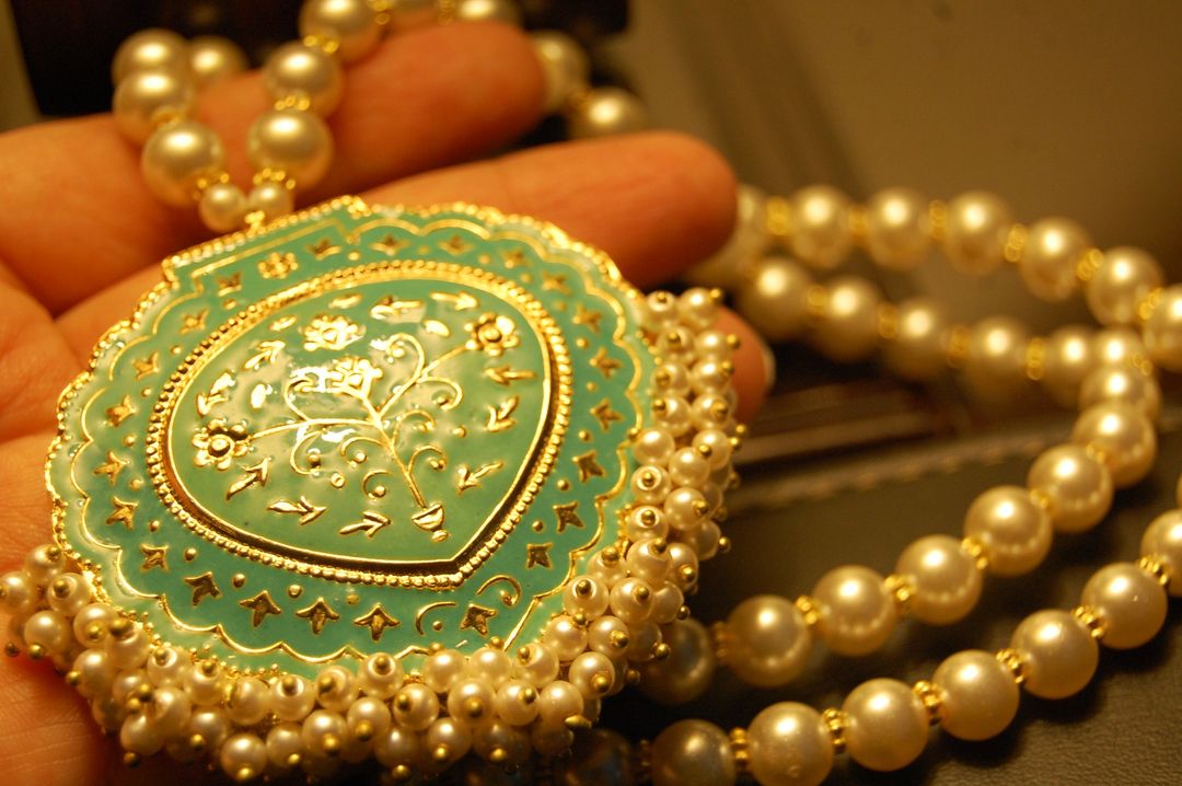 MEENA MALA