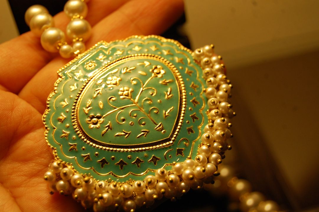 MEENA MALA