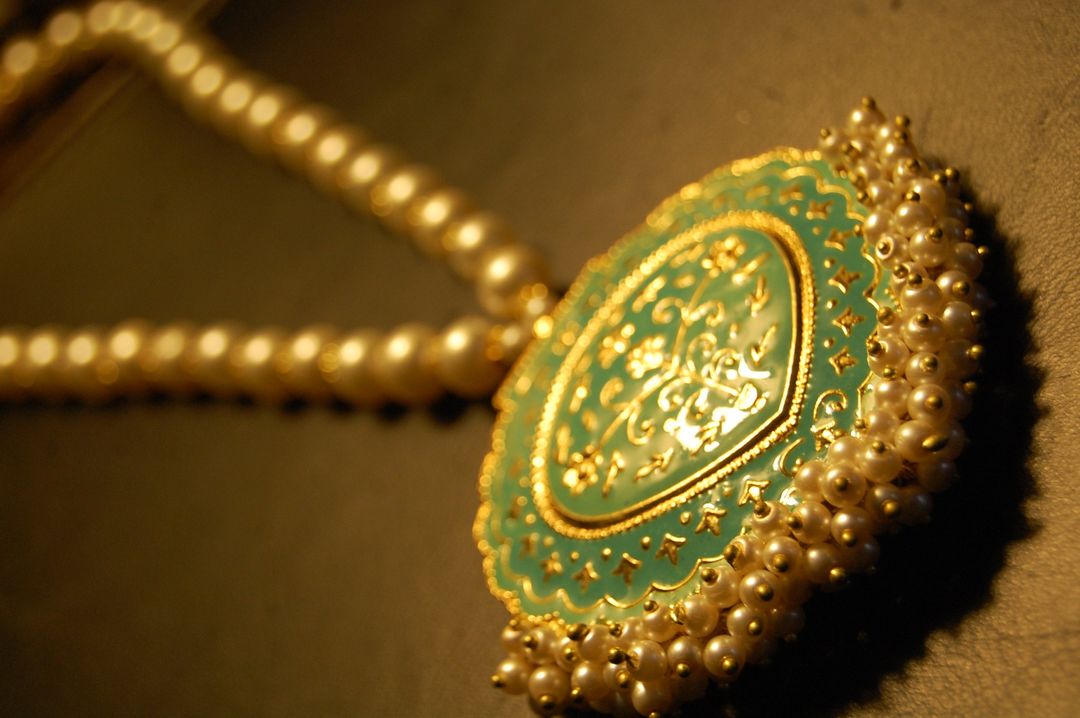 MEENA MALA
