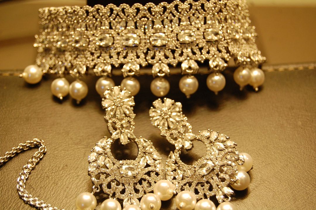 ZIRCON CHOKER SET