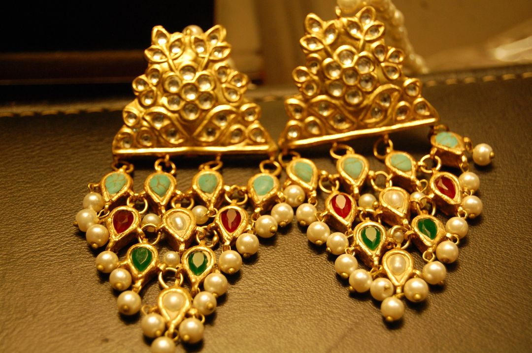 KUNDAN EARRINGS WITH MULTI STONES