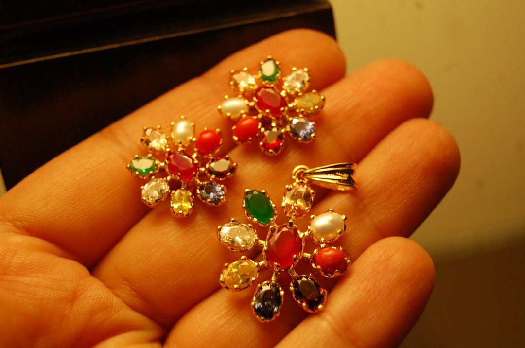 MULTI JEWELLED STERLING SILVER SET