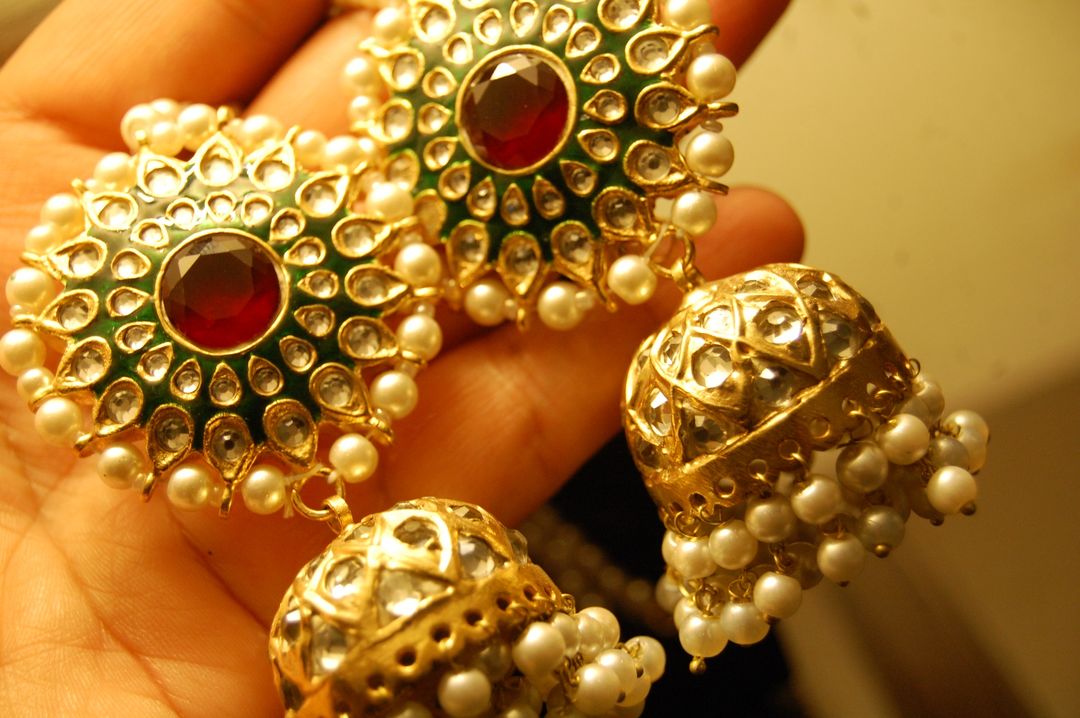 GREEN & RED MEENA & KUNDAN JHUMKAS