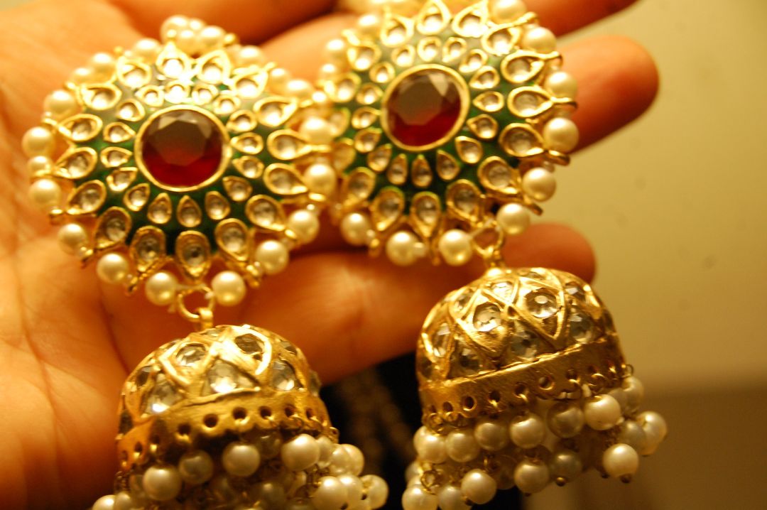 GREEN & RED MEENA & KUNDAN JHUMKAS