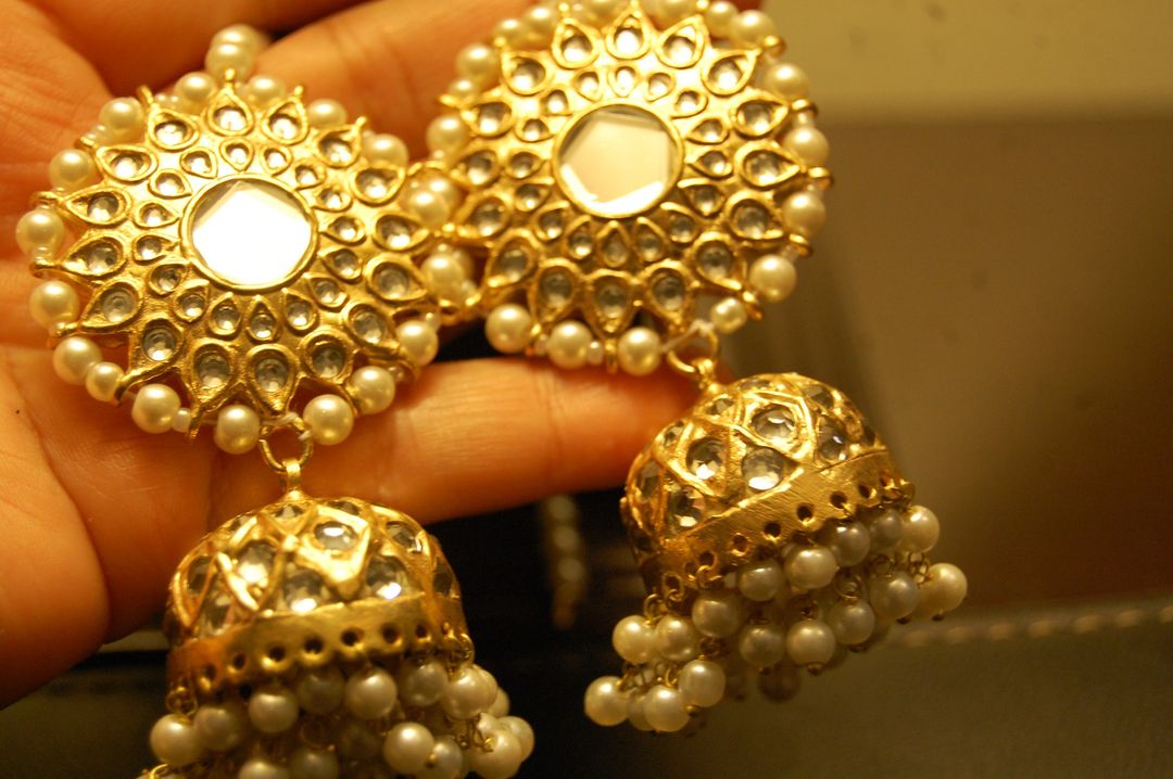 KUNDAN JHUMKAS