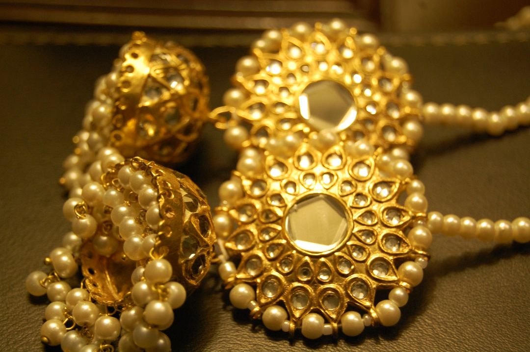 KUNDAN JHUMKAS