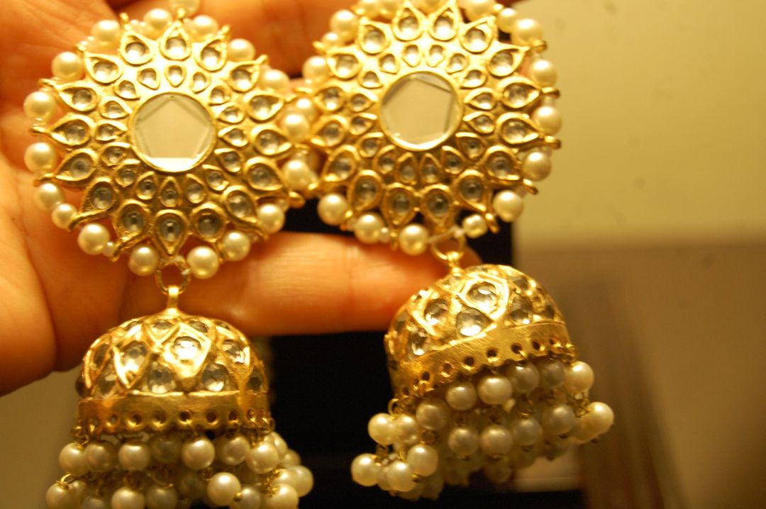 KUNDAN JHUMKAS