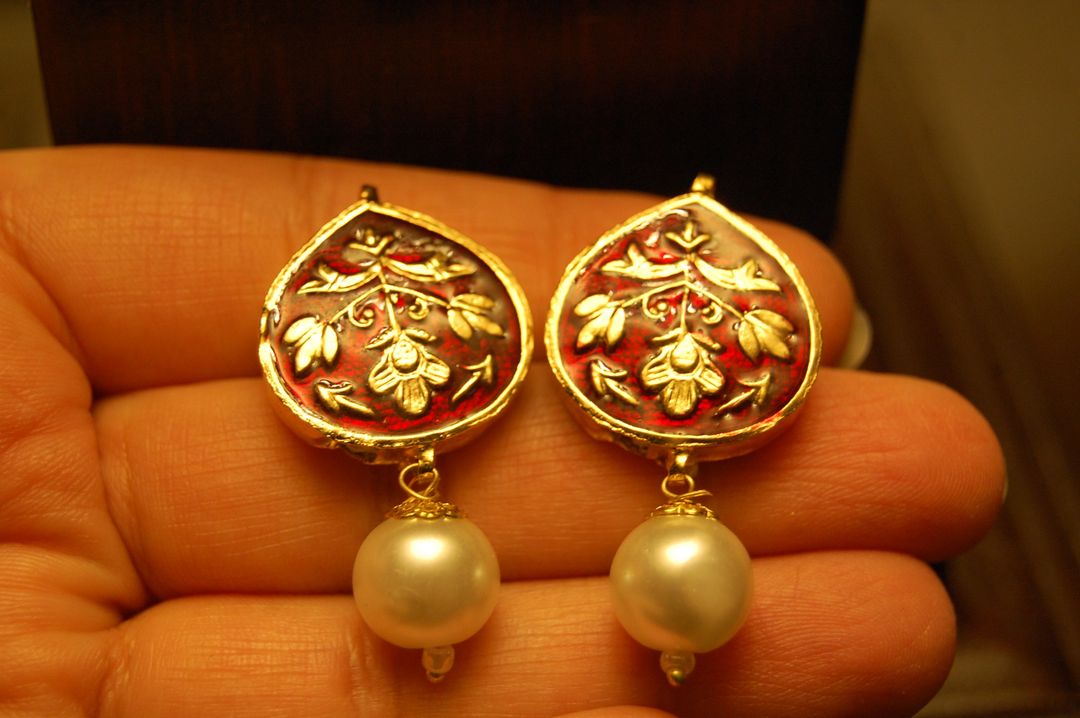 RED MEENA EARRINGS