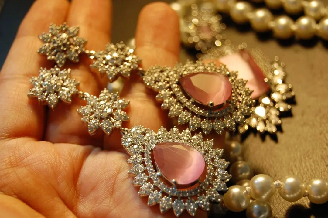 ZIRCON MALA SET IN PINK & PEARLS