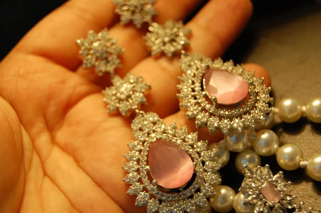 ZIRCON MALA SET IN PINK & PEARLS