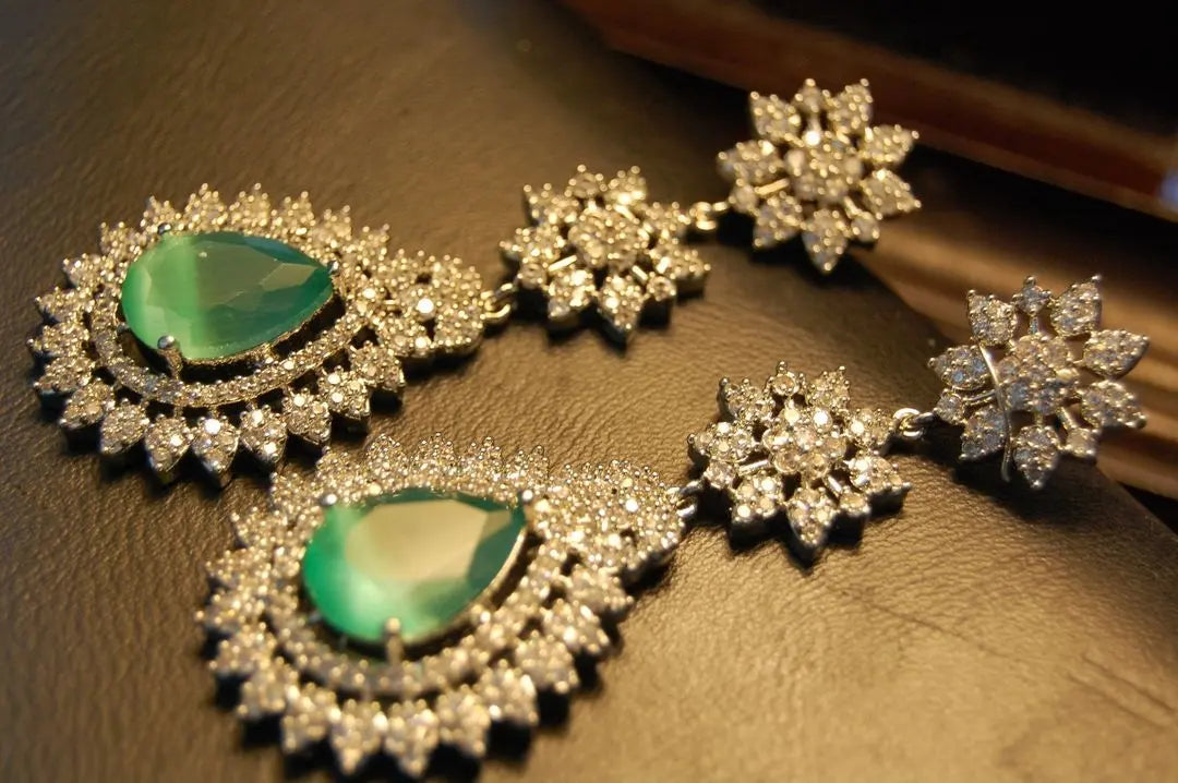 ZIRCON MALA SET IN JADE & PEARLS