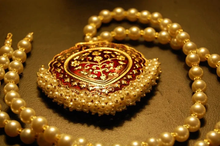 MEENA MALA