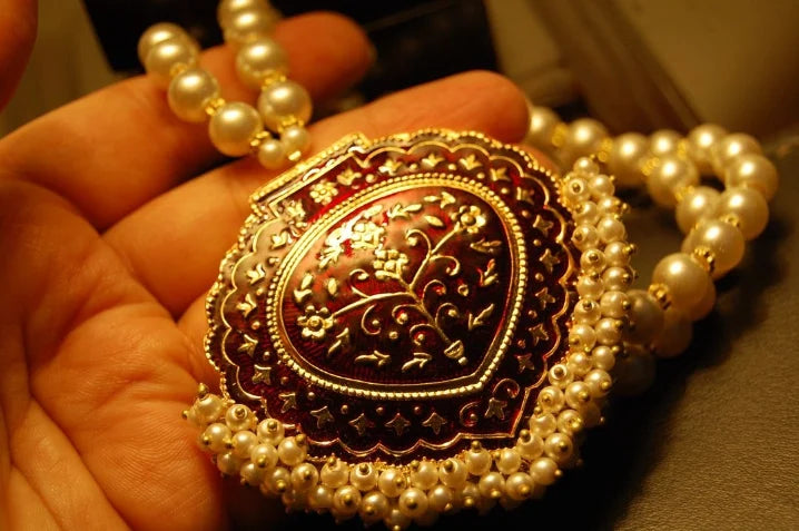 MEENA MALA