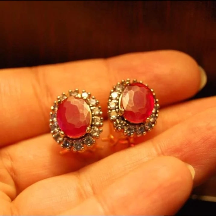 ZIRCON STUDS