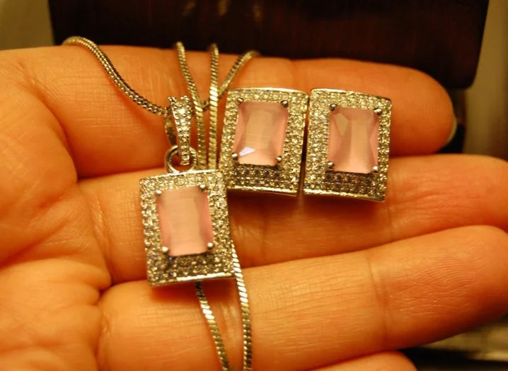 ZIRCON & PINK PENDENT SET