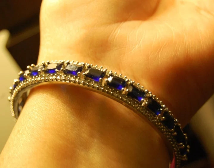 SAPPHIRE STONE & ZIRCON BANGLE