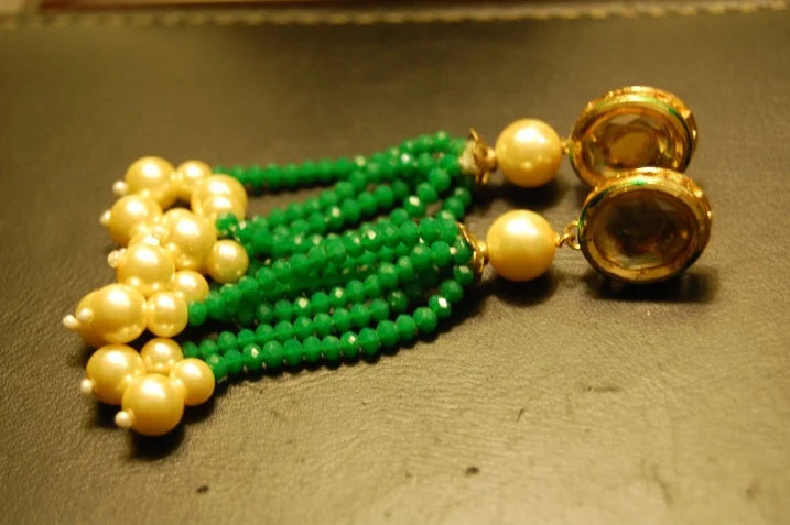 GREEN TUSSLE EARRING