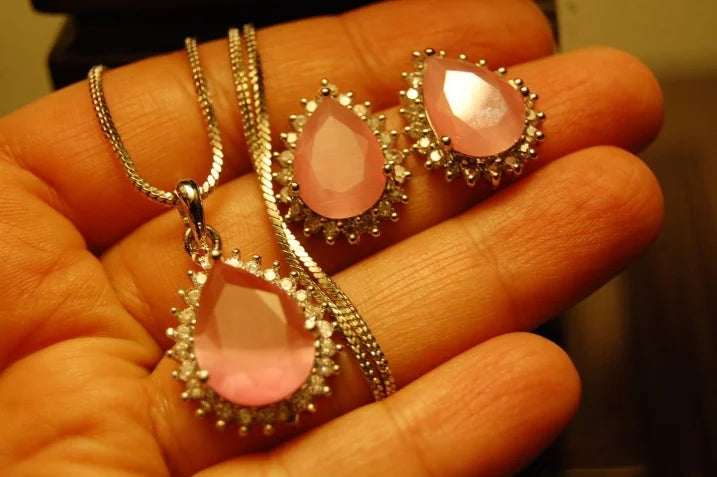PINK & ZIRCON PENDANT SET