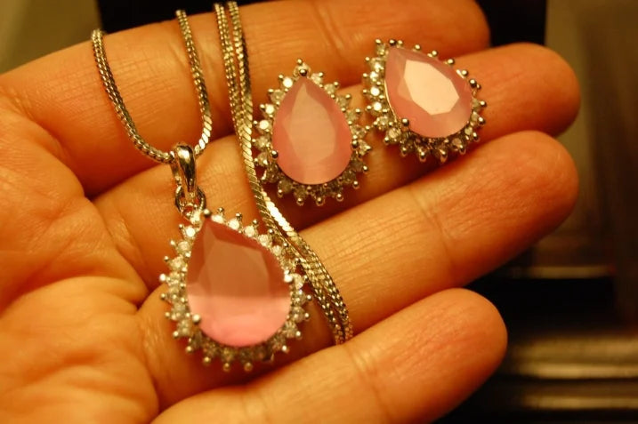 PINK & ZIRCON PENDANT SET
