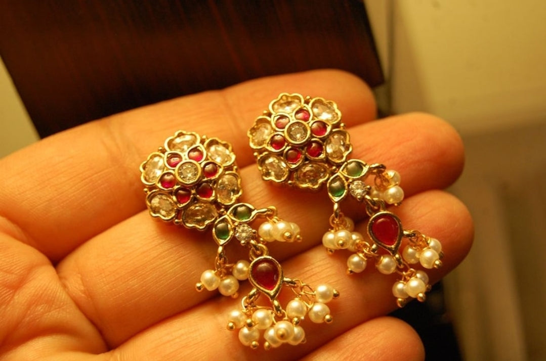 ELEGANT INDIAN KUNDAN FLORAL EARRINGS