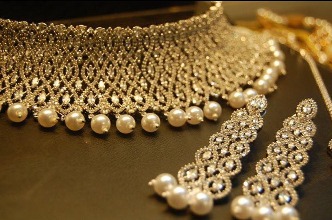 ZIRCON CHOKER SET