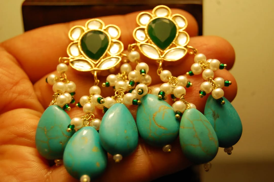 FEROZA & GREEN KUNDAN EARRINGS