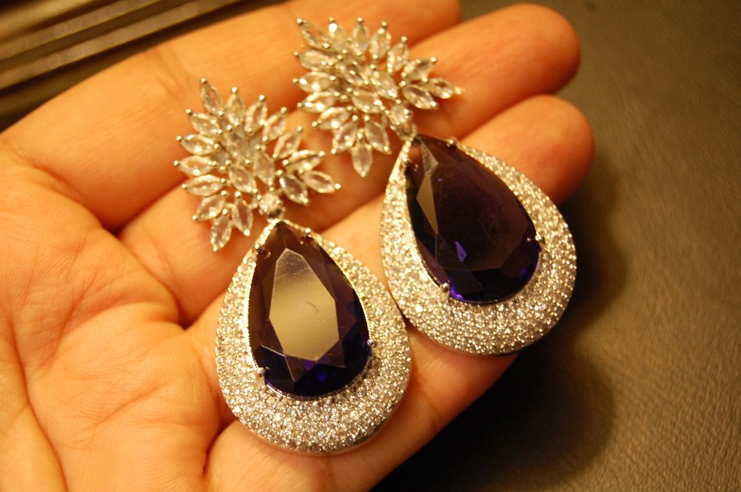 PURPLE AMETHYST ZIRCON EARRINGS