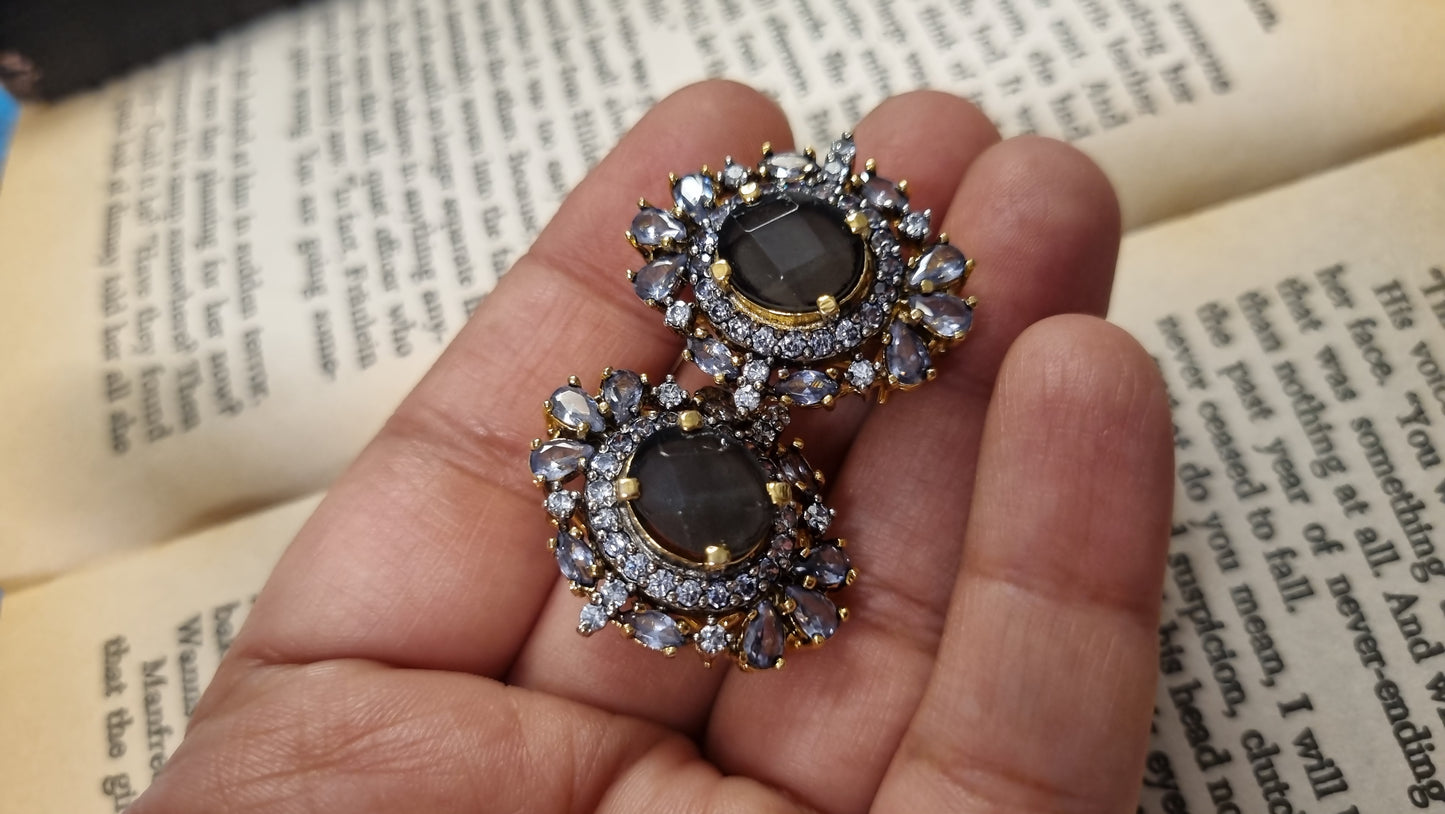 GREY EARRINGS