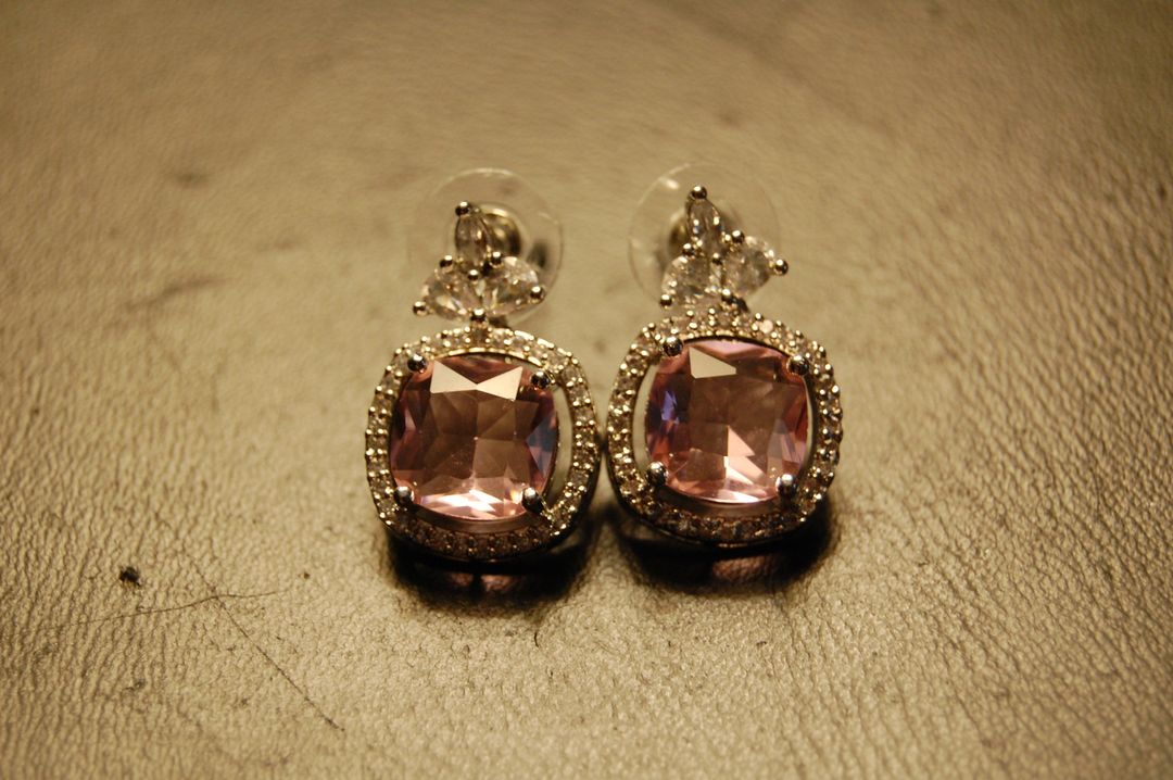 ELEGANT ZIRCON & PINK EARRINGS