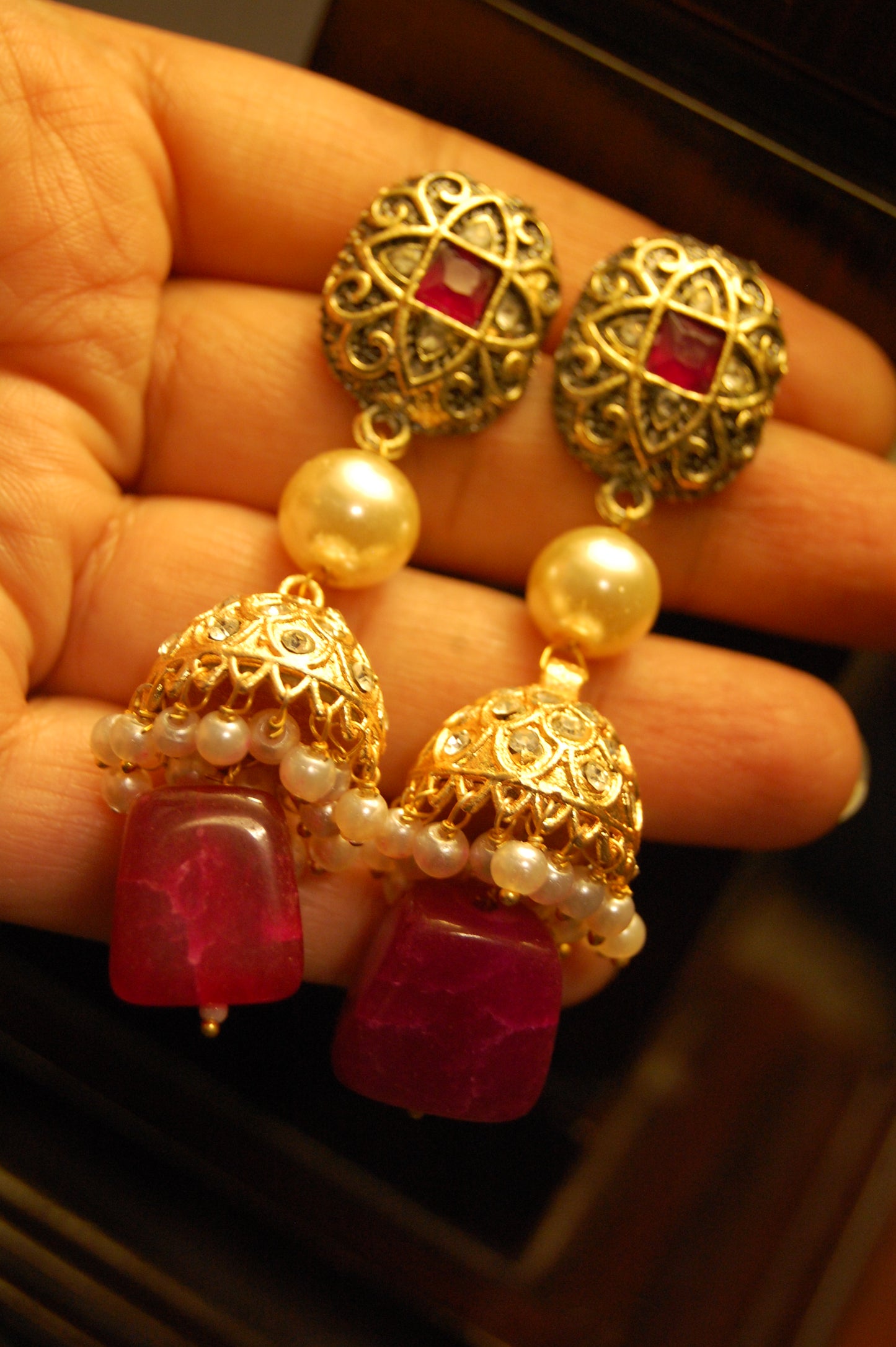 KUNDAN & RED JHUMKAS