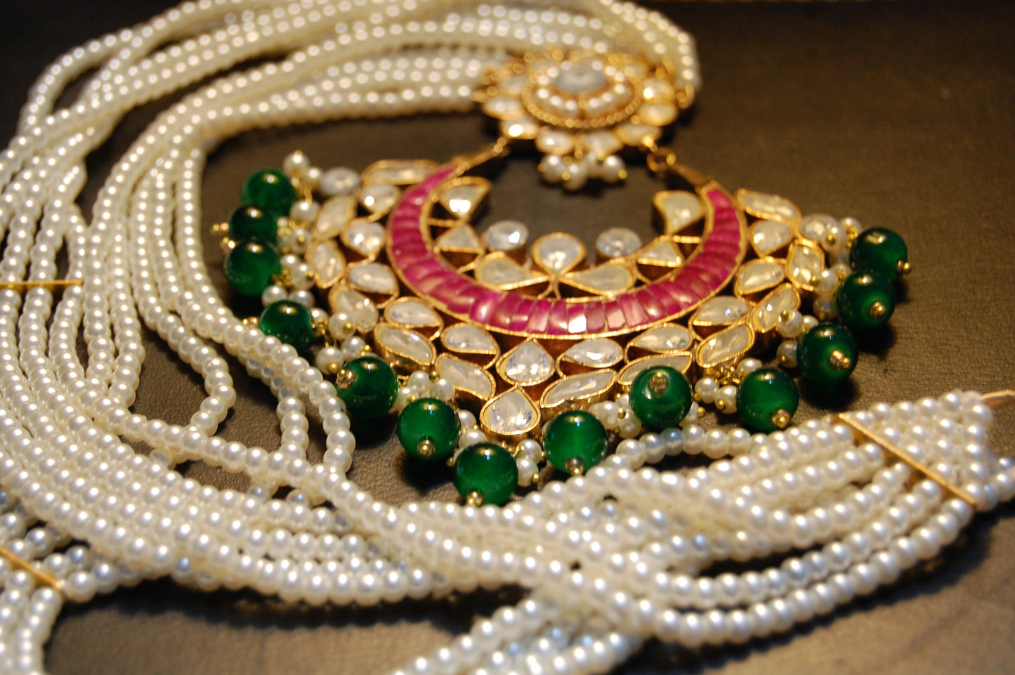 ELEGANT KUNDAN MALA IN RED & GREEN IN PEARLS STRING