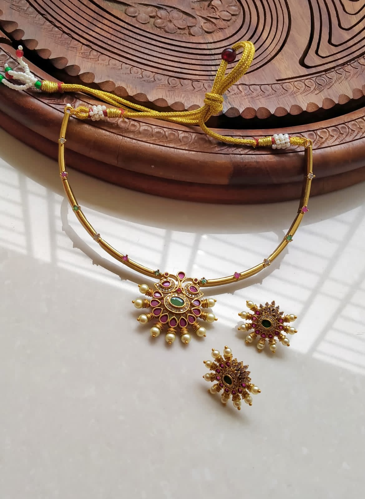 SOUTH INDIAN NECKLACE SET
