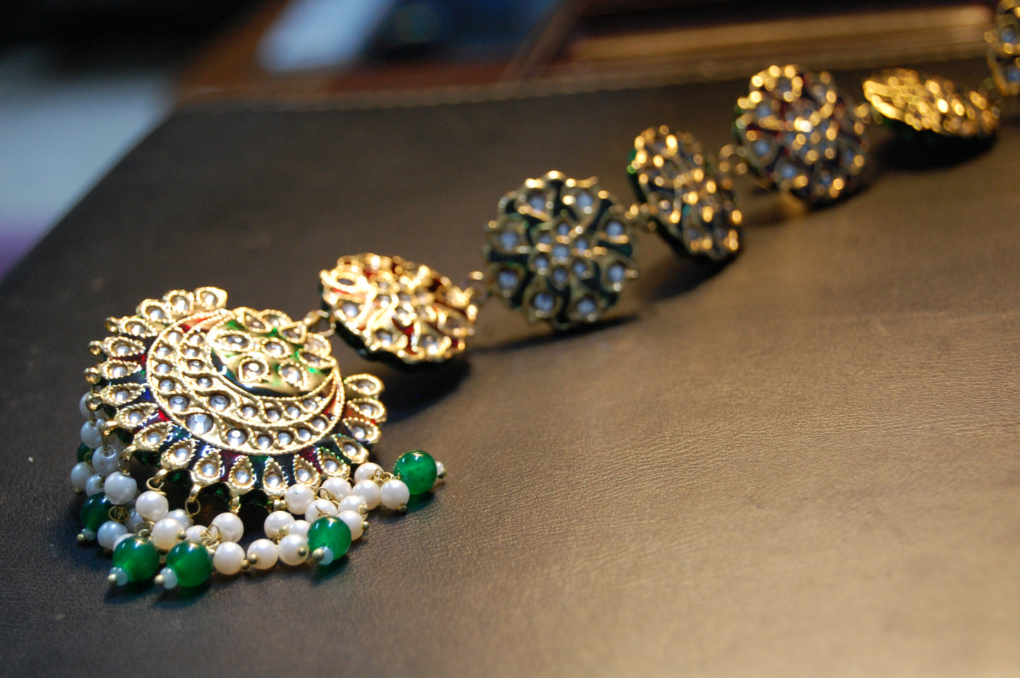 KUNDAN & MEENA BUTTON PATTI