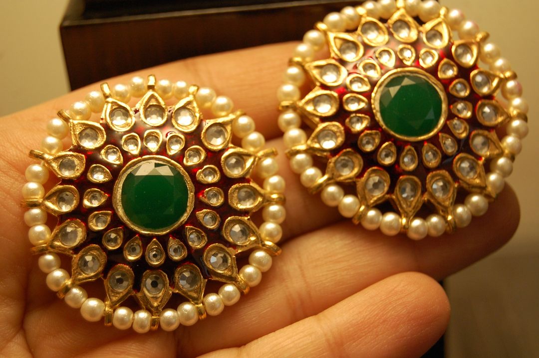 RED MEENA EARRINGS WITH KUNDAN & GREEN STONES