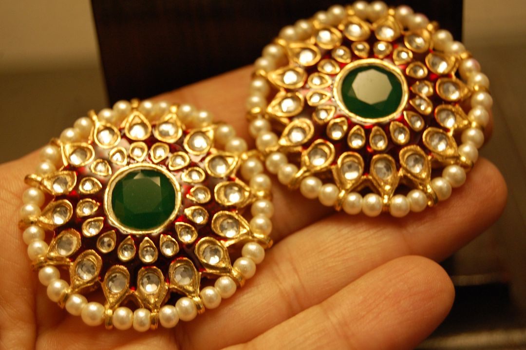 RED MEENA EARRINGS WITH KUNDAN & GREEN STONES
