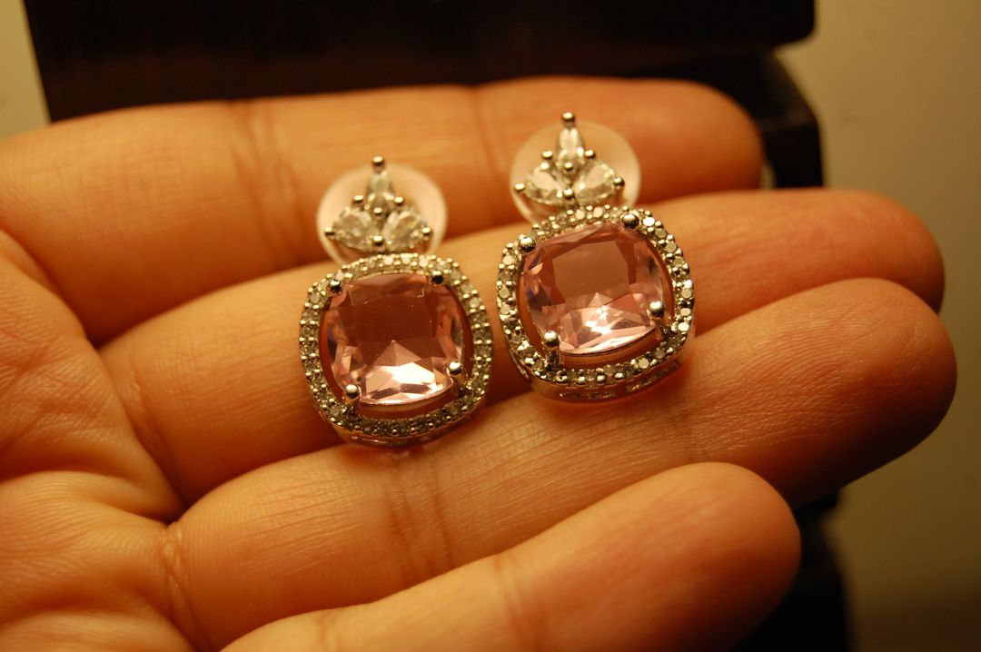ELEGANT ZIRCON & PINK EARRINGS