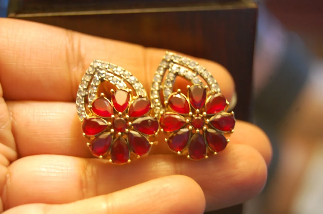 RED & ZIRCON EARRINGS