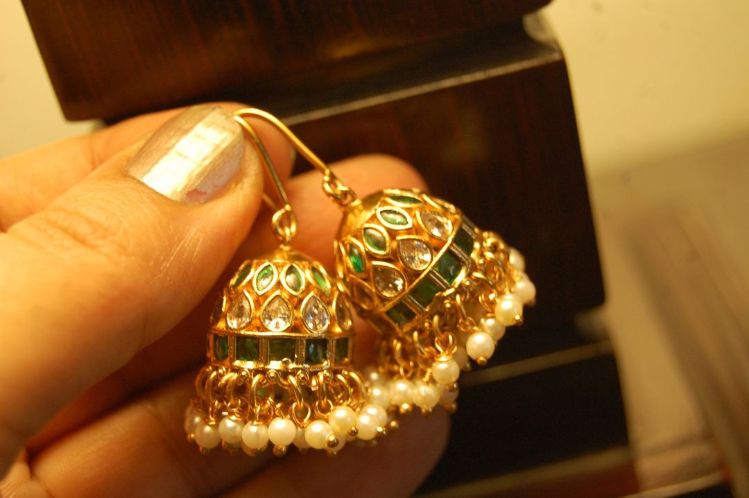 JHUMKIS IN GREEN WITH PEARLS