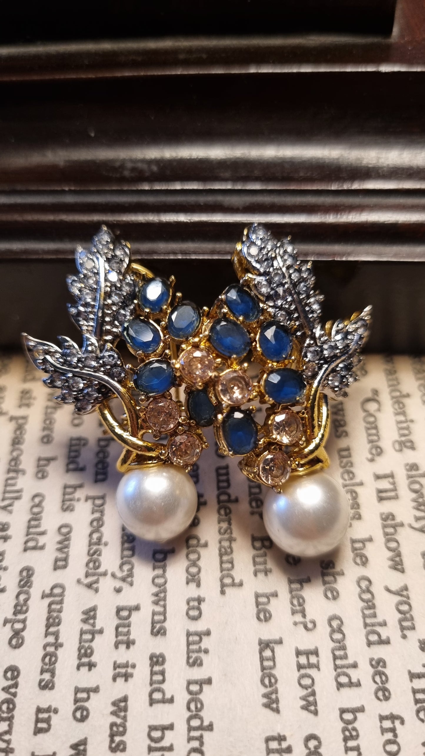BLUE & ZIRCON EARRINGS