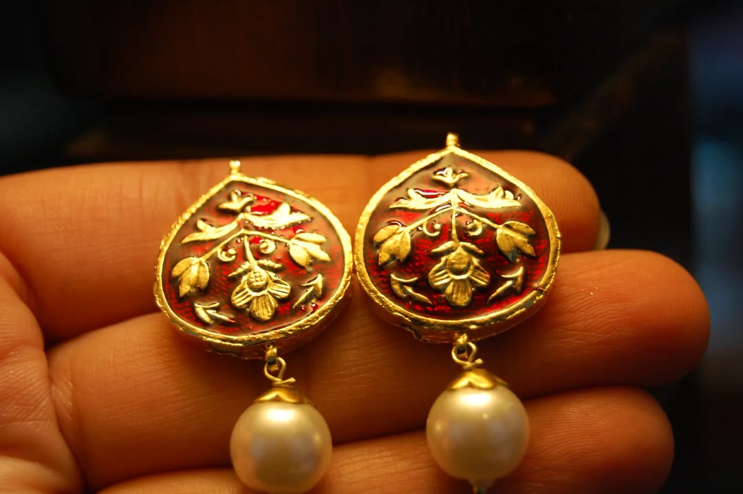 RED MEENA EARRINGS
