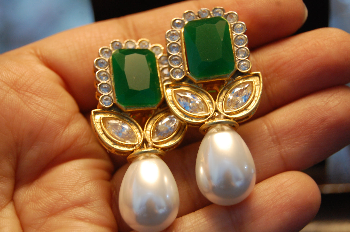 GREEN & ZIRCON WITH PEARLS EARRINGS